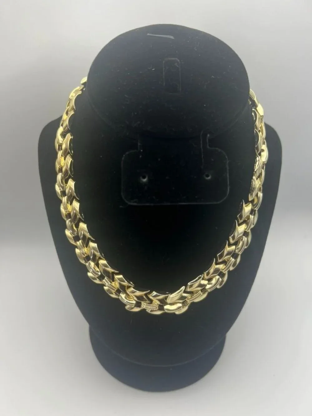 Vintage Chunky Gold Tone Chevron Link Chain Necklace Statement Bold Choker